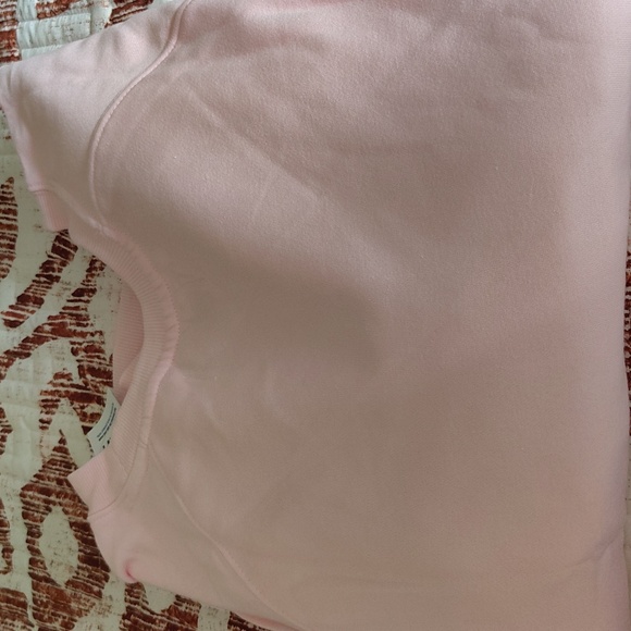 Kisses Valentine Sweatshirt - Picture 6 of 7